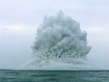 Что за взрыв прогремел в акватории Ялты?