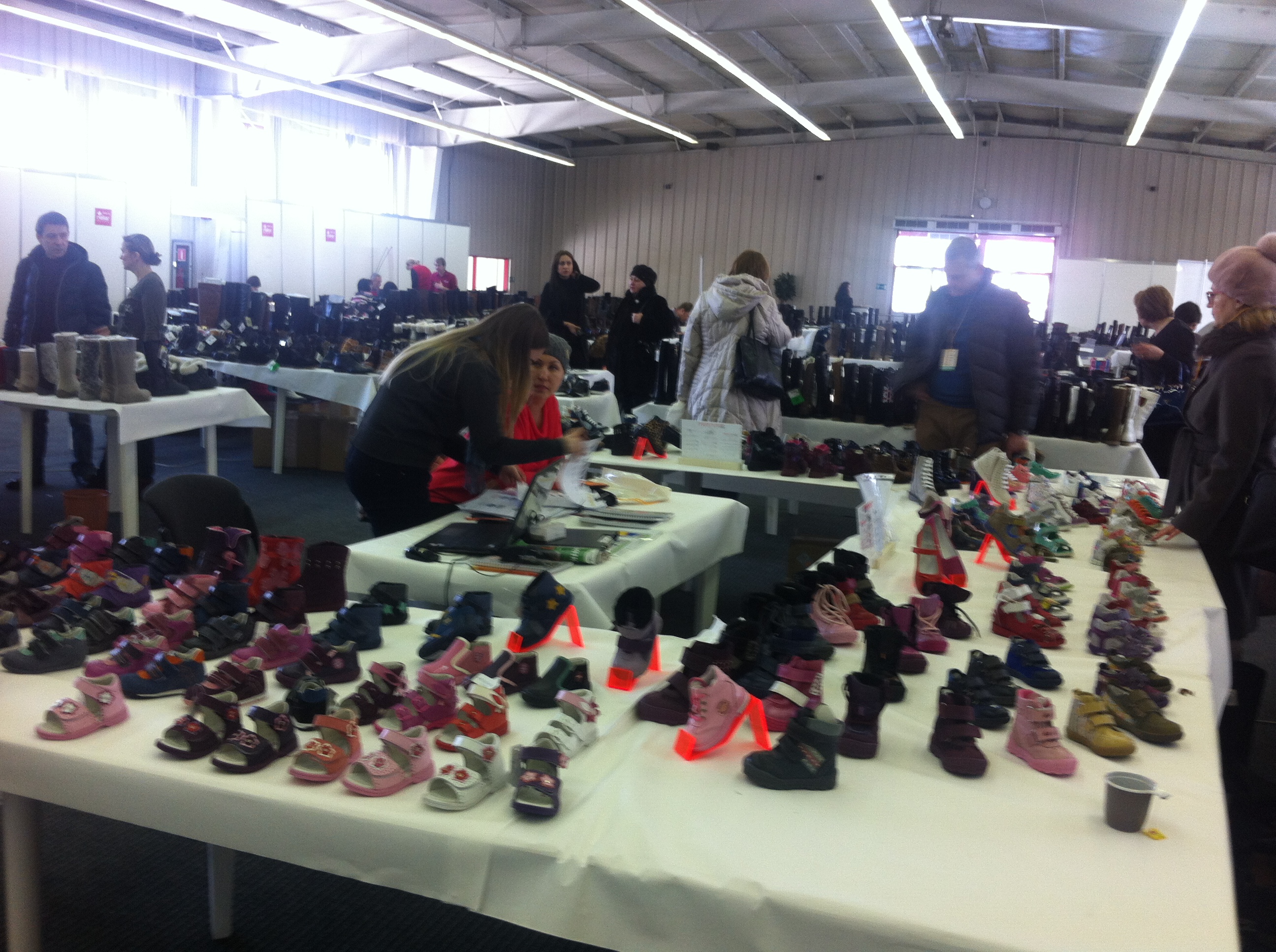 В Ялте  состоится  выставка обуви мировых брендов  Shoesstar