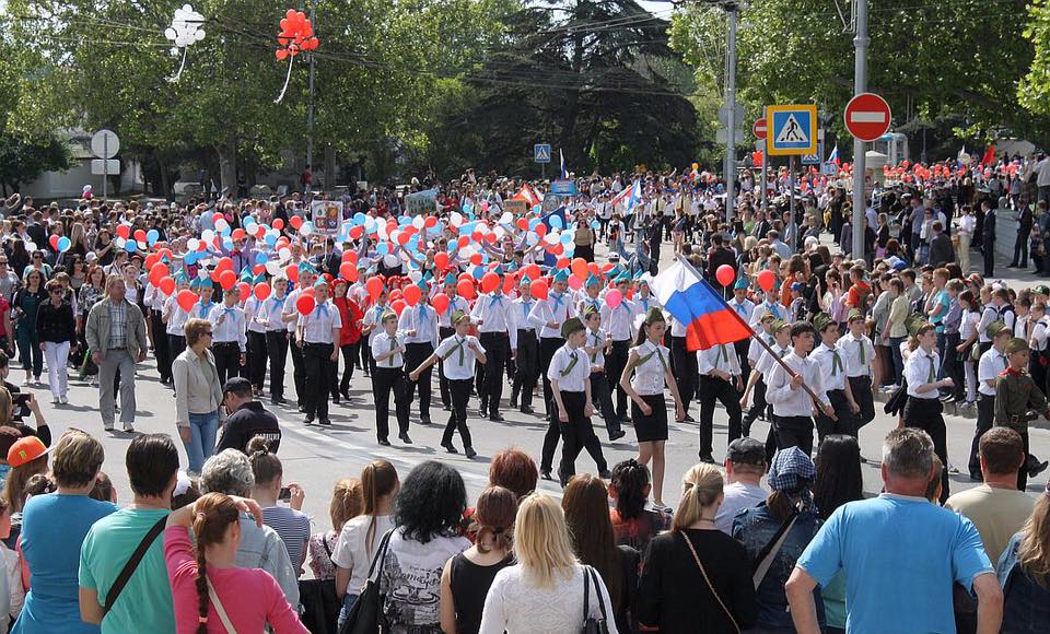 В Севастополе весело и шумно отпраздновали День пионерии