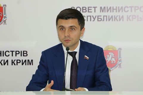 Руслан Бальбек предложил увольнять чиновников, игнорирующих запросы граждан